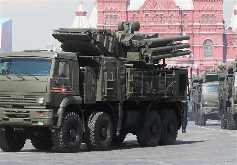 رونمایی از تسلیحات نظامی جدید روسیه در رژه پیروزی در مسکو