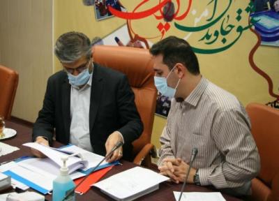 خبرنگاران فرماندار بهارستان: داوطلبان انتخابات شوراها غیرحضوری ثبت نام نمایند