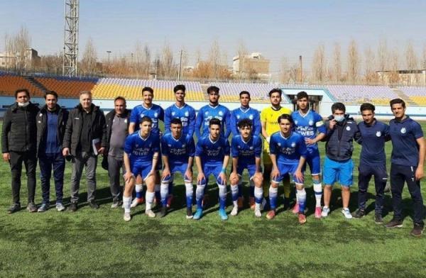 استقلال دربی را از پرسپولیس برد استقلال دربی را از پرسپولیس برد
