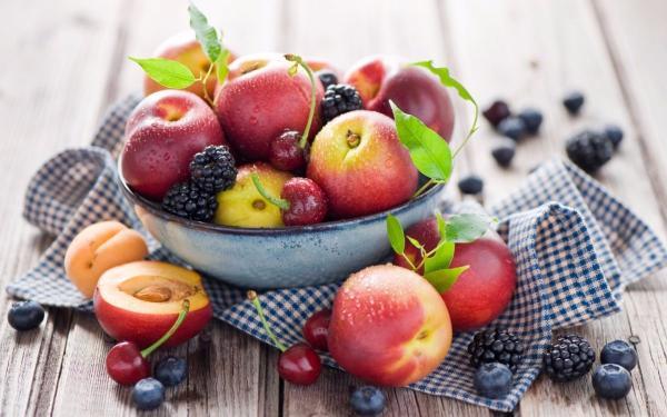 نقش مصرف میوه در سلامت بدن شما